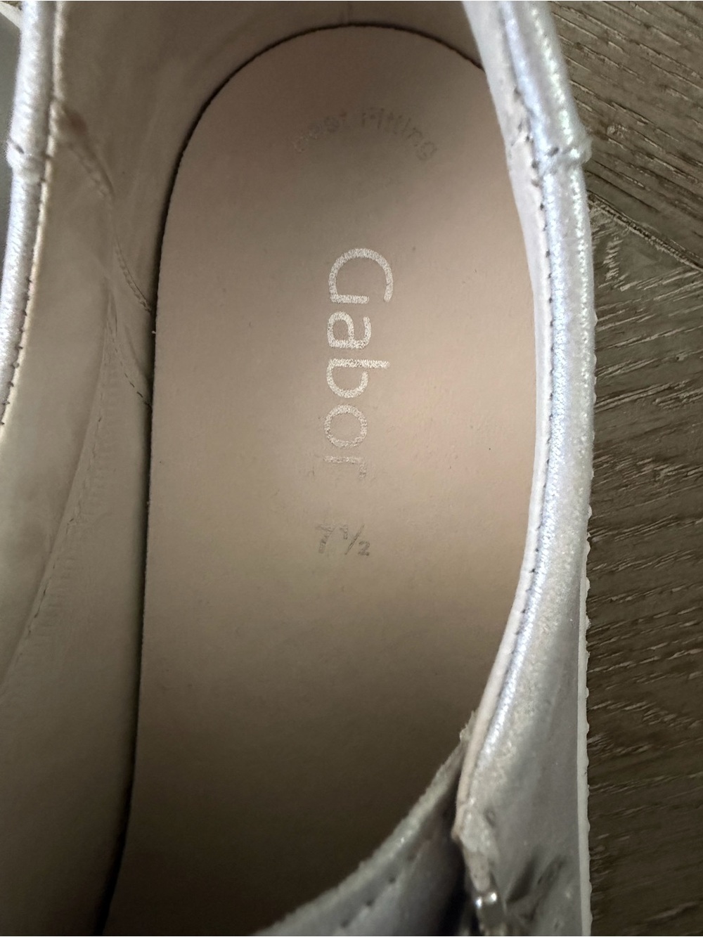 Gabor Silver Metallic Lace-Up Sneakers with Side Zipper US 9.5 EU 7.5 - Picture 5 of 8